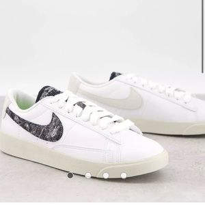 Nike Blazer Low SE sneakers